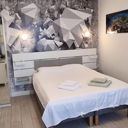 Elisabeta Studio Apartment Bucureşti Ngoại thất bức ảnh